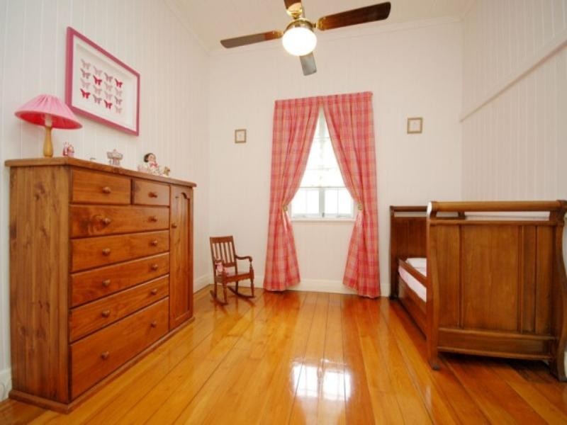 6 Alexandra Road, Ascot QLD 4007