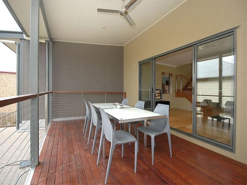 2/22 Silva Street, Ascot QLD 4007