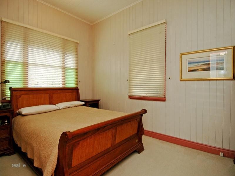 26 Ada Street, Windsor QLD 4030