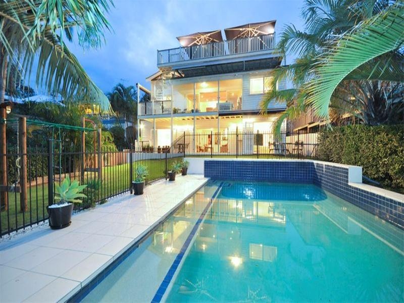 32 Palmer Street, Windsor QLD 4030