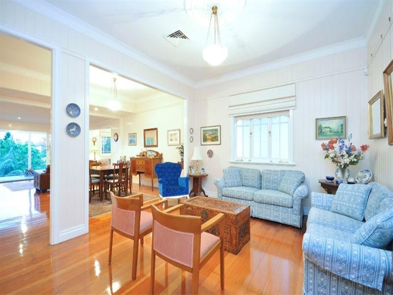 32 Palmer Street, Windsor QLD 4030