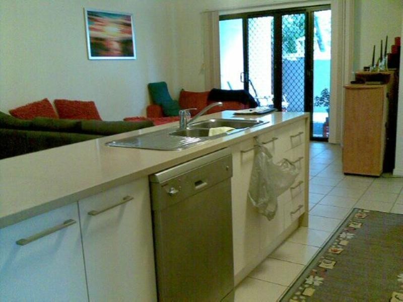 2/7-9 Amisfield Avenue, Nundah QLD 4012