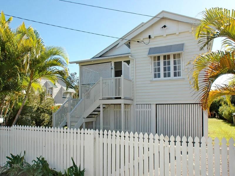 24 Vernon Street, Nundah QLD 4012