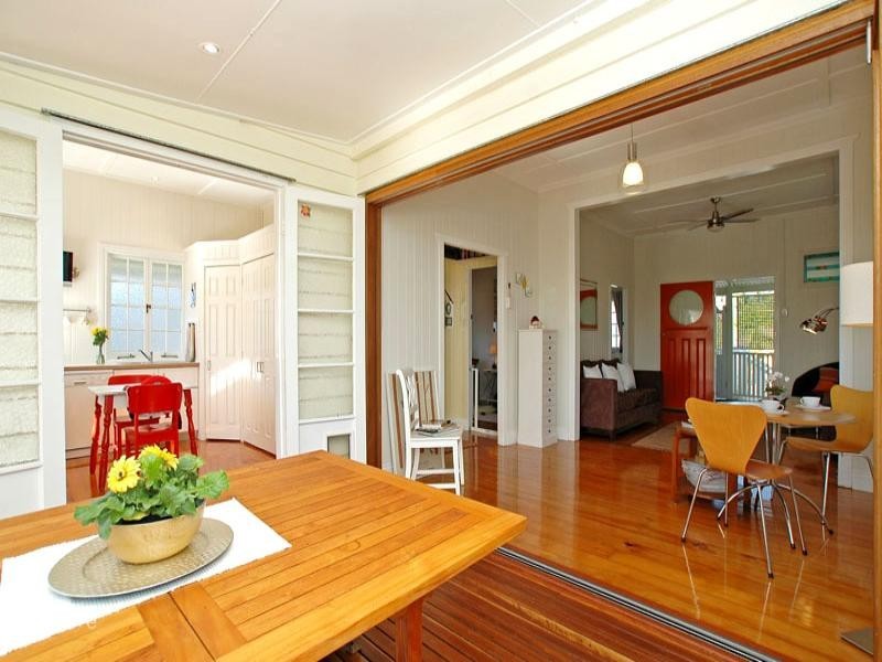 24 Vernon Street, Nundah QLD 4012