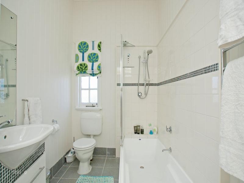 24 Vernon Street, Nundah QLD 4012
