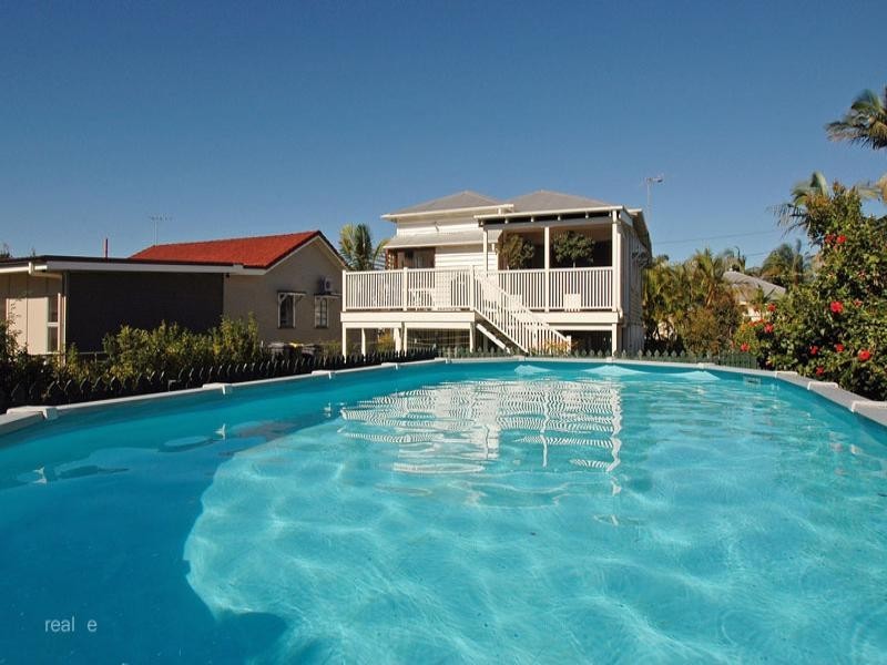 24 Vernon Street, Nundah QLD 4012