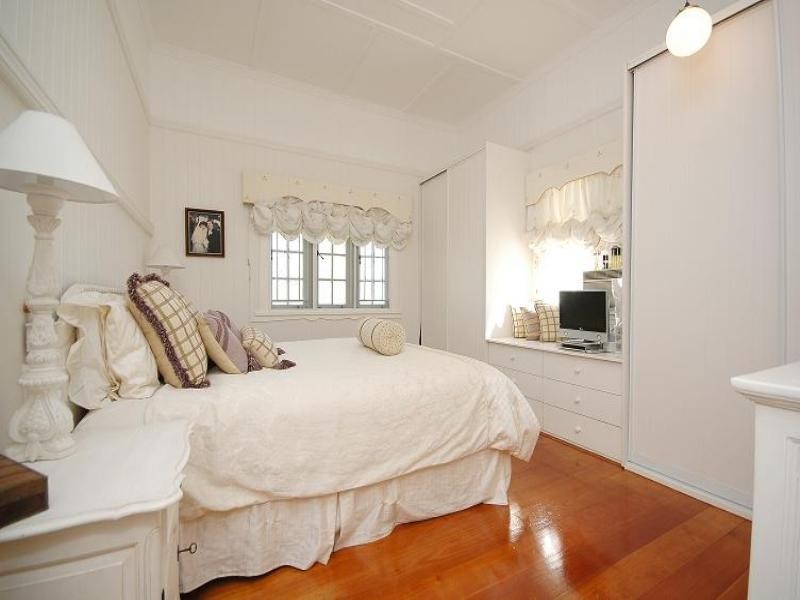 24 Brooke Street, Clayfield QLD 4011