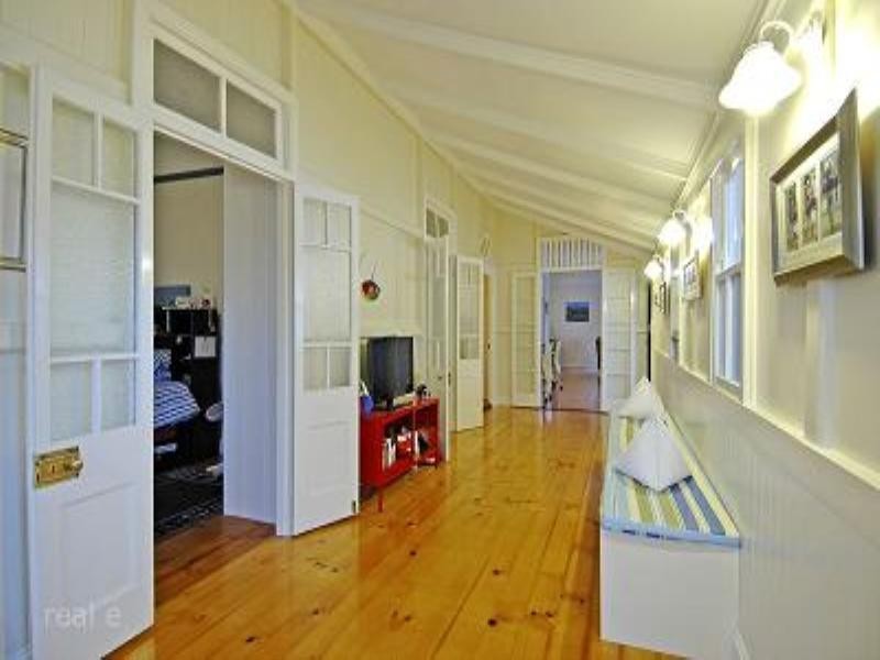 109 Mein Street, Hendra QLD 4011