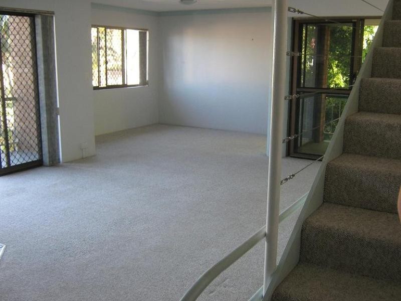 2/58 College Street, Hamilton QLD 4007