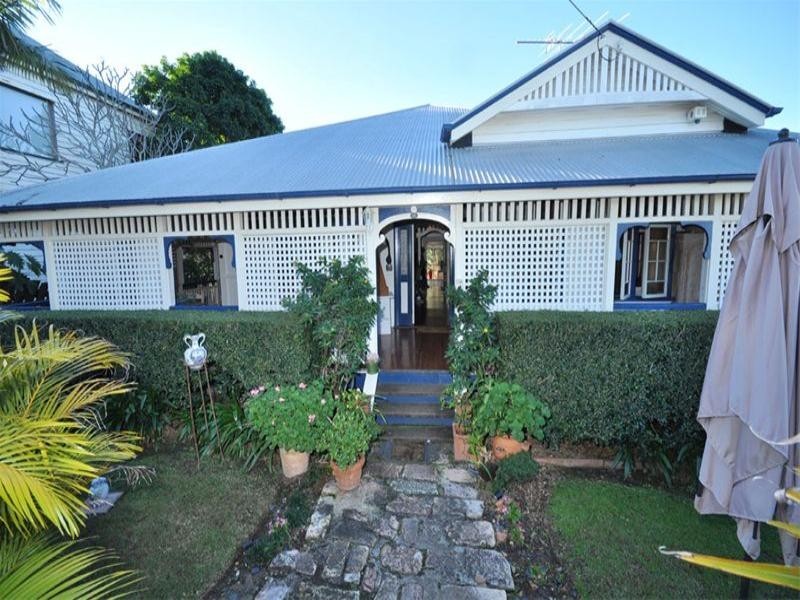 45 Upper Cairns Terrace, Red Hill QLD 4059