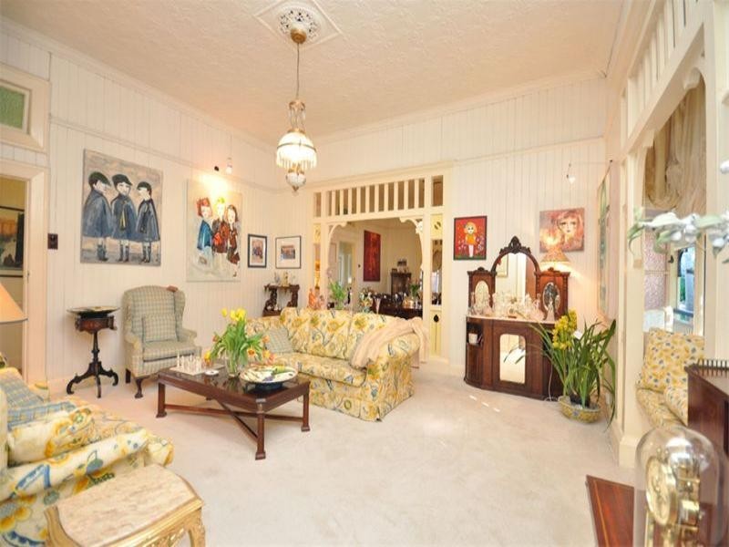 45 Upper Cairns Terrace, Red Hill QLD 4059