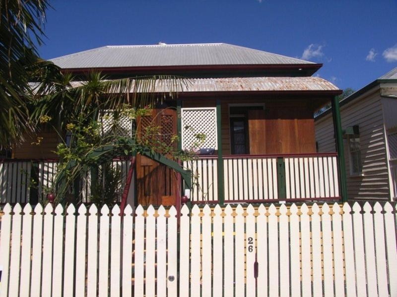 26 Grove Street, Albion QLD 4010
