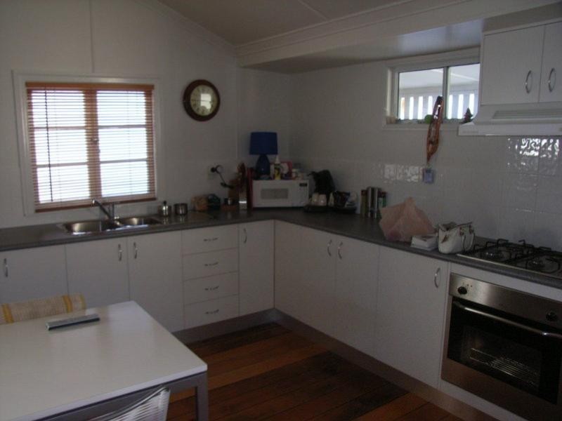 26 Grove Street, Albion QLD 4010