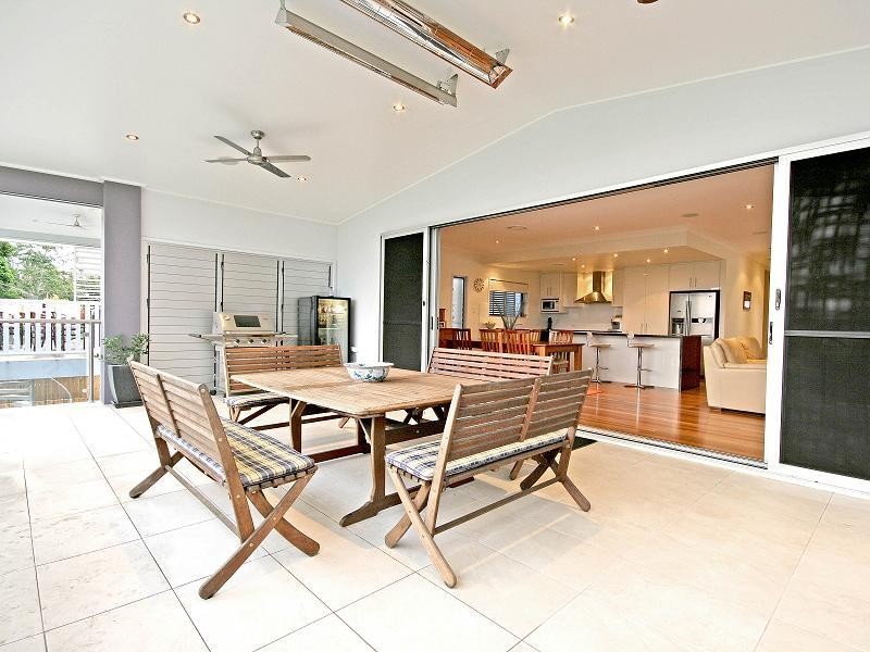 94 Mein Street, Hendra QLD 4011