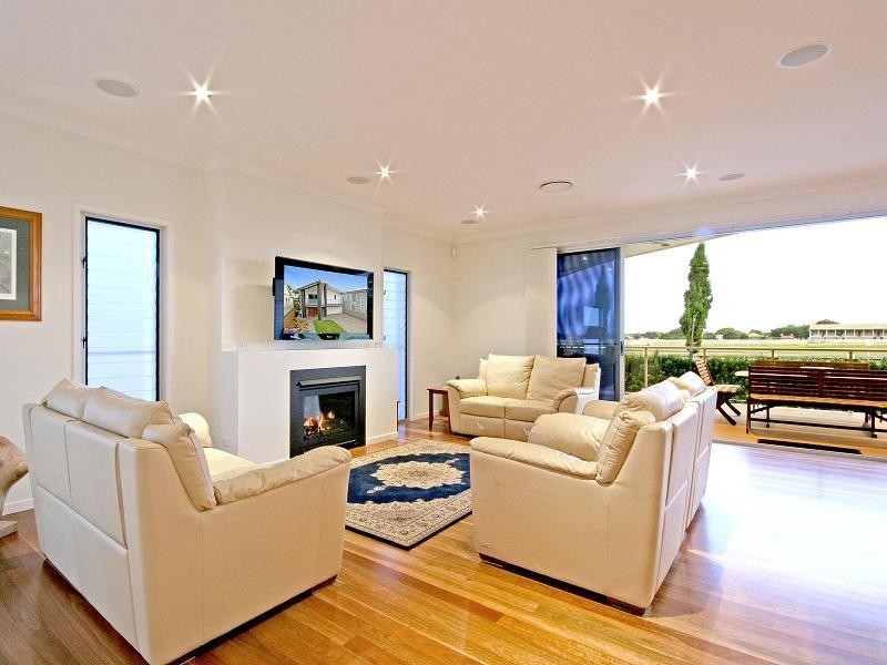 94 Mein Street, Hendra QLD 4011