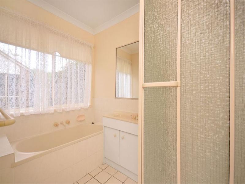 6 Violet Place, Wavell Heights QLD 4012