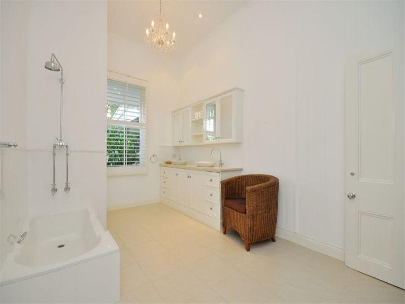 133 Adelaide Street East, Clayfield QLD 4011