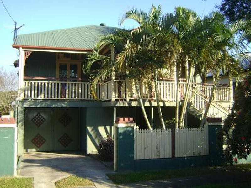 18 Hunt Street, Hamilton QLD 4007