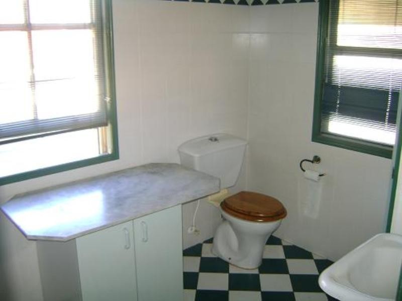 18 Hunt Street, Hamilton QLD 4007