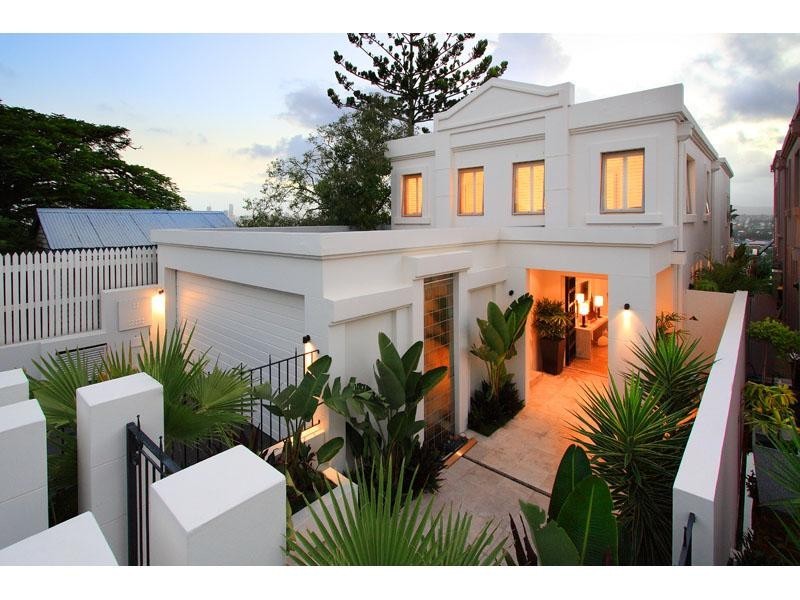 9 Annie Street, Hamilton QLD 4007