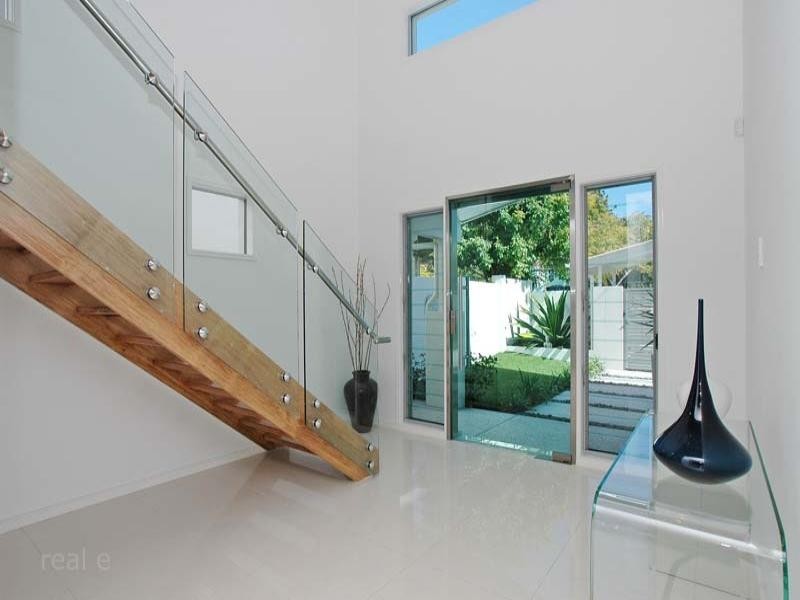 93 Woodville Street, Hendra QLD 4011