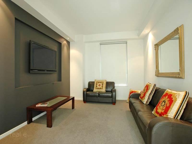 93 Woodville Street, Hendra QLD 4011