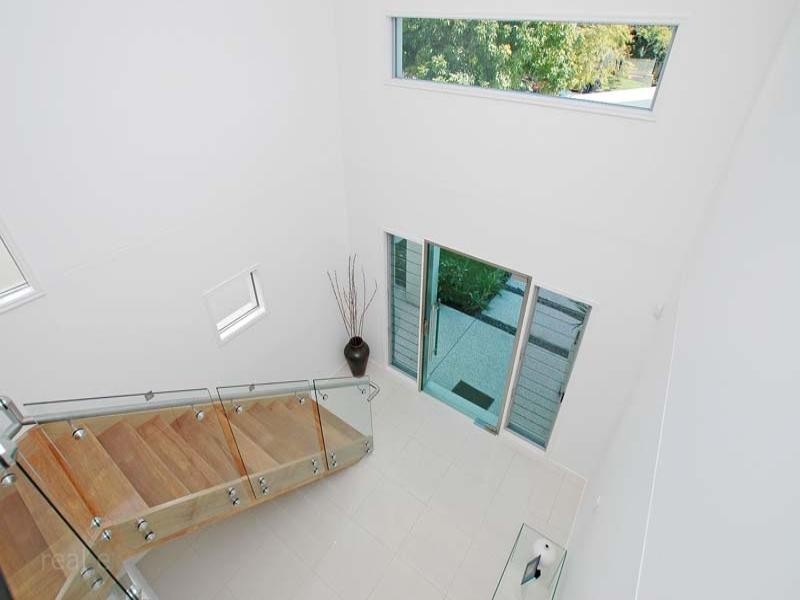 93 Woodville Street, Hendra QLD 4011