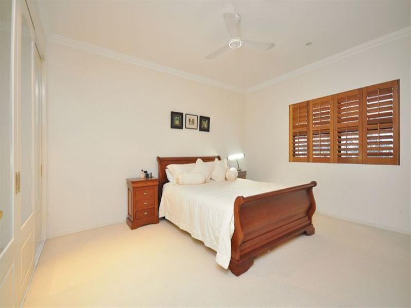 18 Beaufort Lane, Clayfield QLD 4011