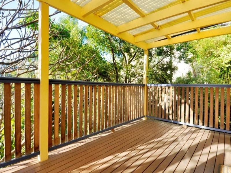 6 Queens Road, Hamilton QLD 4007