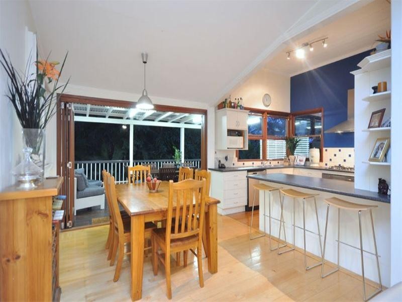 10 Chermside Street, Hendra QLD 4011