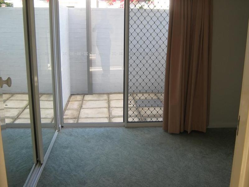 1/25 Duke Street, Ascot QLD 4007