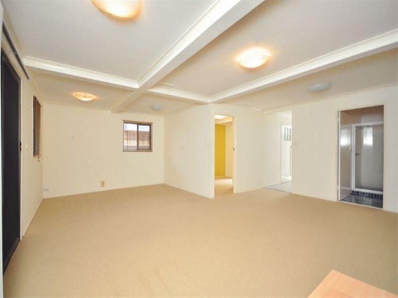 33 Flemington Street, Hendra QLD 4011