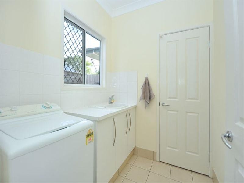 2/87 York Street, Nundah QLD 4012