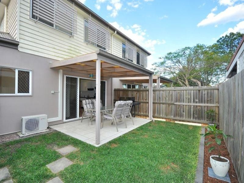 2/87 York Street, Nundah QLD 4012