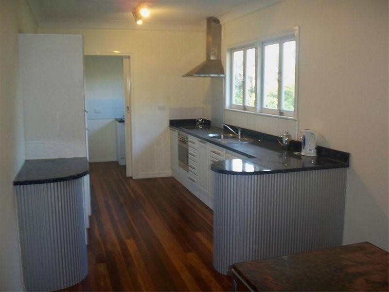 46 Pangeza Street, Stafford Heights QLD 4053