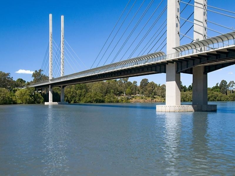 53 Derby Street (53 Fraser Terrace), Highgate Hill QLD 4101