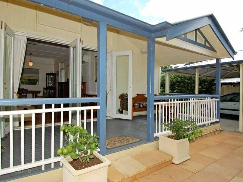 12 Dawson Street, Wooloowin QLD 4030