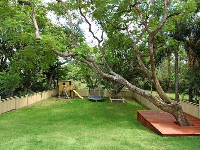 12 Dawson Street, Wooloowin QLD 4030