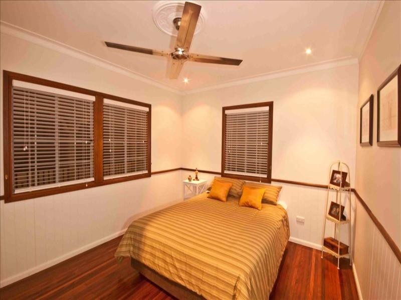 16 O’Sullivan Street, Hendra QLD 4011