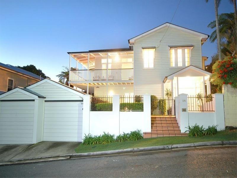 18 Goldsworthy Street, Hamilton QLD 4007