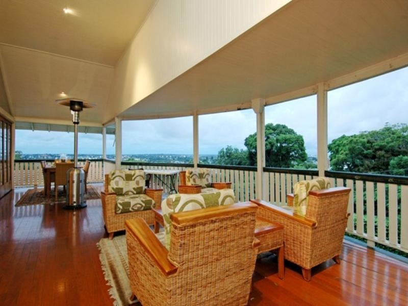 Clayfield QLD 4011