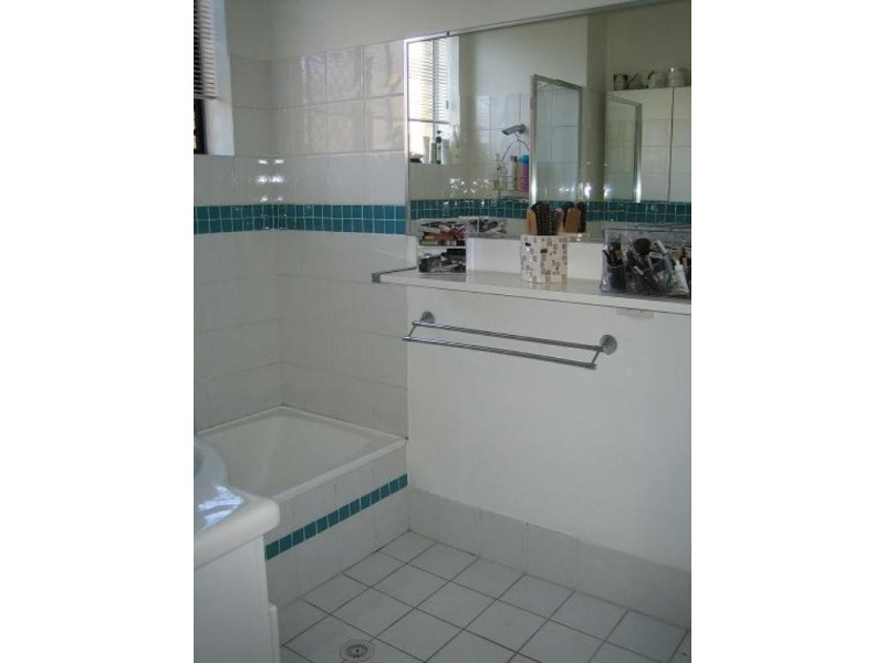 3/84 Charlton Street, Ascot QLD 4007