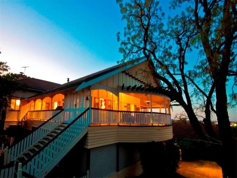 24 Enderley Road, Clayfield QLD 4011