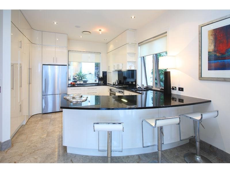 9 Annie Street, Hamilton QLD 4007