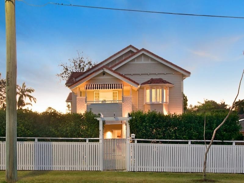 54 Pring Street, Hendra QLD 4011