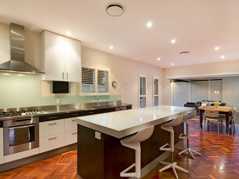 54 Pring Street, Hendra QLD 4011