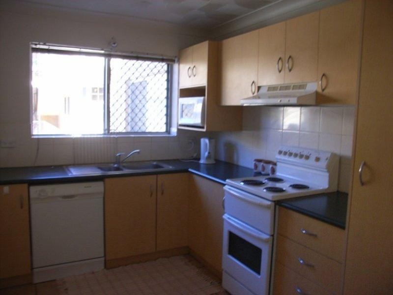 1/191 Allen, Hamilton QLD 4007