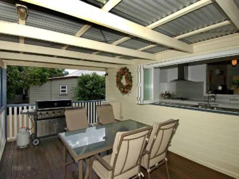 12 Dawson Street, Wooloowin QLD 4030