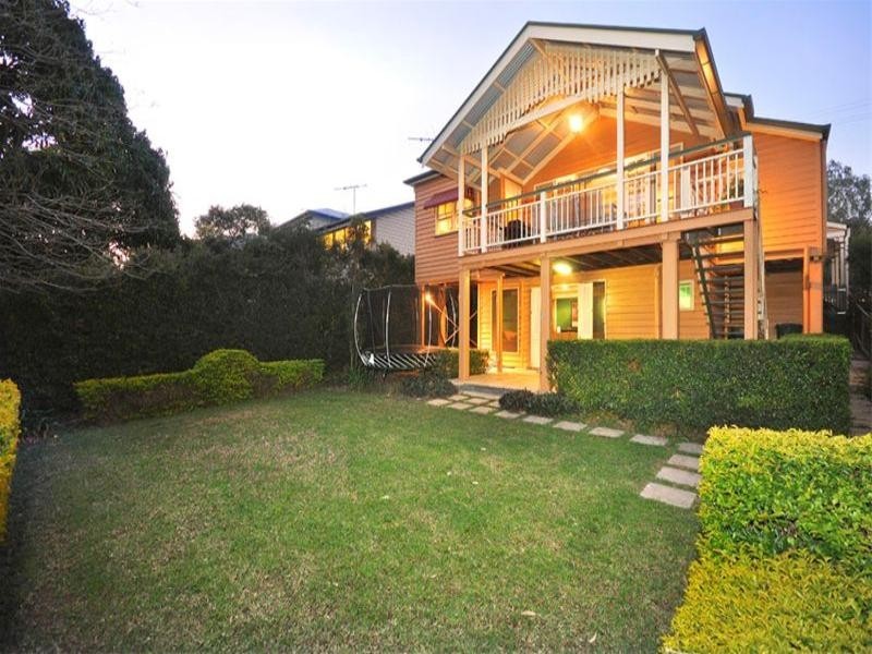 61 Adelaide Street, Clayfield QLD 4011