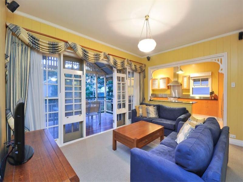 61 Adelaide Street, Clayfield QLD 4011